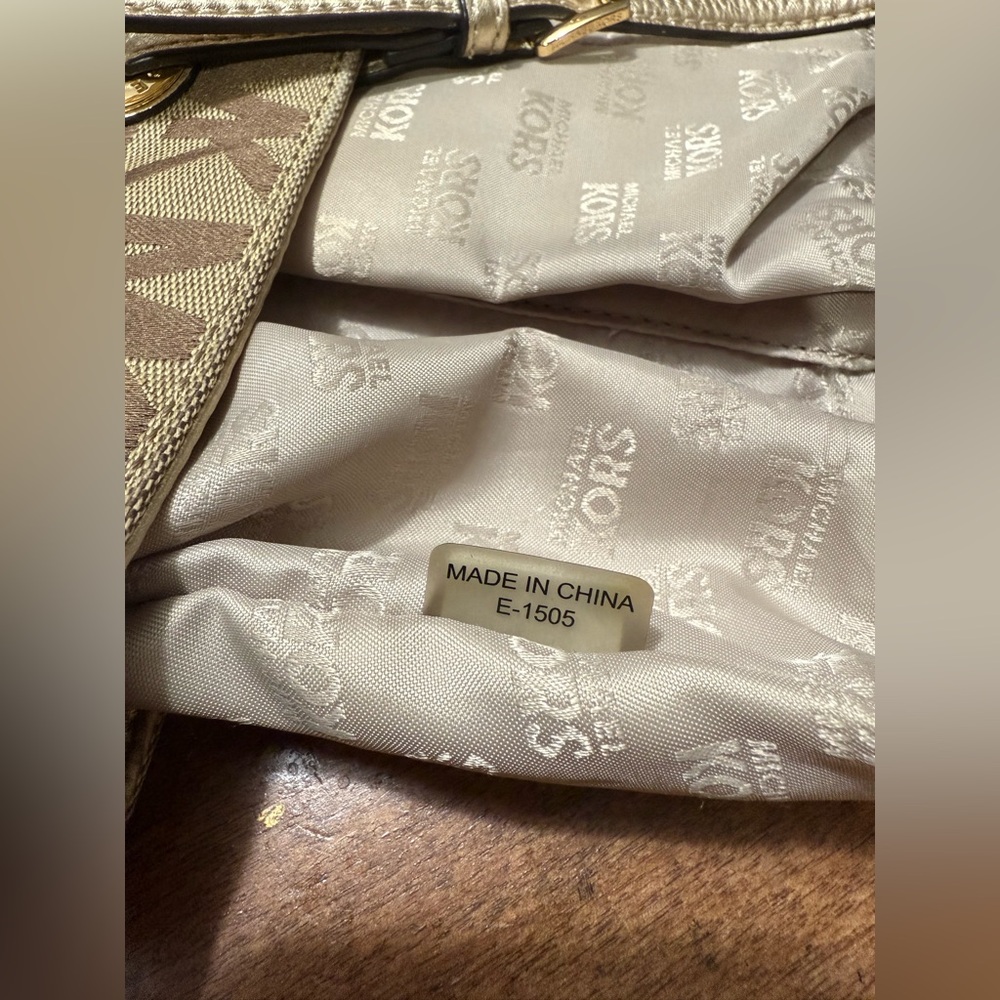 Michael Michael Kors Jet Set BG/EB/MOCHA EW Signature Tote Bag EUC - Picture 6 of 6